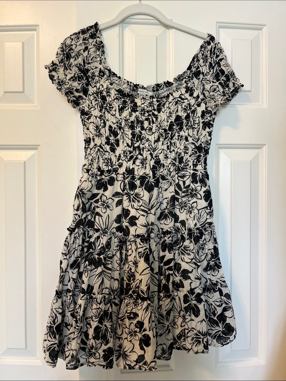 American Eagle Outfitters Black and White Floral Tiered Dress